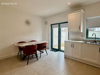 52 Newtown Avenue, The Meadows, Kill, Kill, Co. Kildare - Image 5