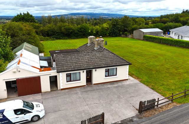Lackaroe, Liscarroll, Co. Cork, Churchtown, Co. Cork - Click to view photos