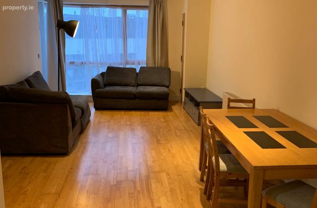 Southmede, Dundrum, Dublin 14 - Click to view photos