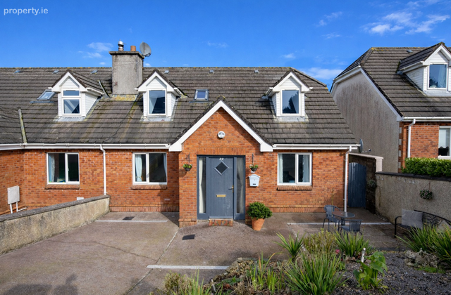 26 Barr An Bhaile, Passage West, Co. Cork, Passage West, Co. Cork - Click to view photos