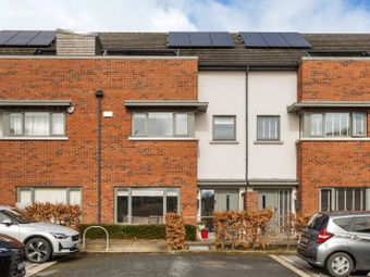 8 Willow Glen, Glenamuck Road, Carrickmines, Dublin 18, Carrickmines, Dublin 18