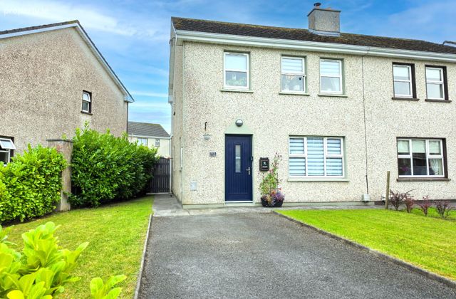 113 Manor Village, Westport Road, Castlebar, Co. Mayo - Click to view photos
