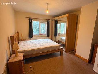 20 The Elms, Classes Lake, Ballincollig, Co. Cork - Image 4
