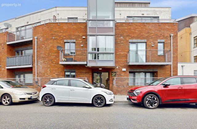 Apartment 8, 5 Beau Park Street, Clongriffin, Dublin 13 - Click to view photos