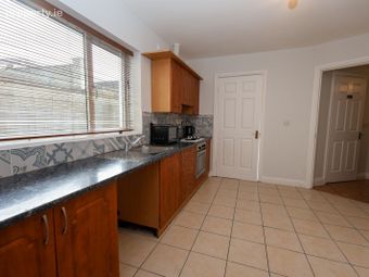 7 Water Street, Castlepollard, Co. Westmeath - Image 5