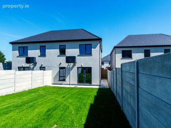 12 Cappaneale Place, Birr, Birr, Co. Offaly - Image 2