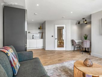 Brand-new Penthouse Apartment To Rent, Unit 6 New Street South, Dublin 8 - Image 3