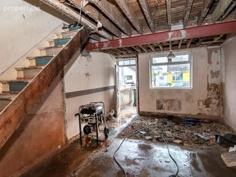 16 Thomas Terrace, Saint Thomas Street, Dungarvan, Co. Waterford - Image 4