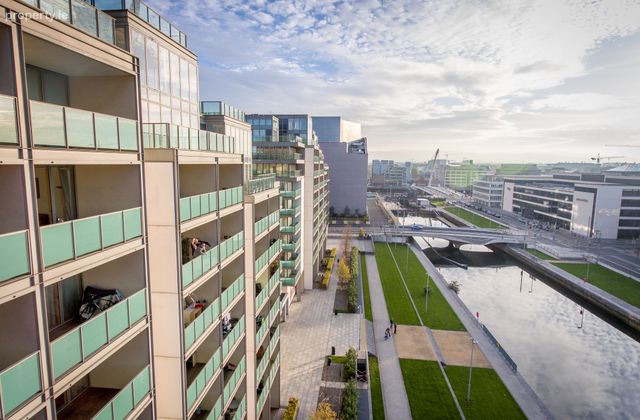 Apartment 39, Hill Of Down, Spencer Dock, IFSC, Dublin 1 - Click to view photos