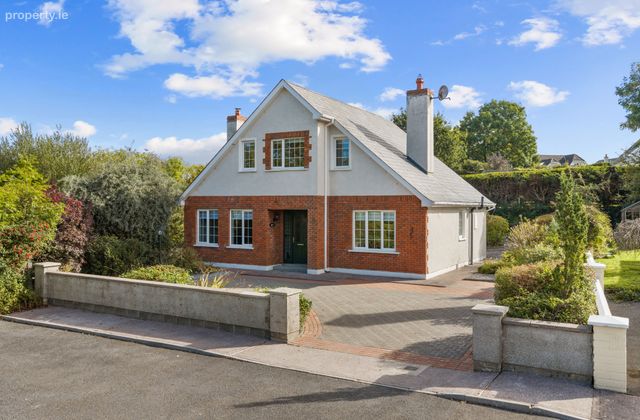 11a Castle Grove, St. Josephs Road, Mallow, Co. Cork, Mallow, Co. Cork - Click to view photos