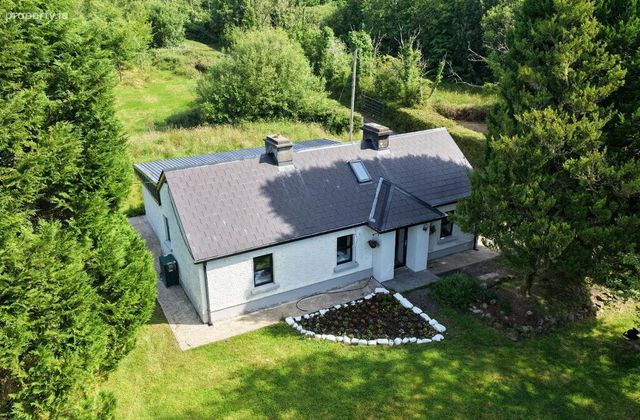 Corgar Cottage, Gorvagh, Carrick-on-shannon, Co. Leitrim, Gorvagh, Co. Leitrim - Click to view photos