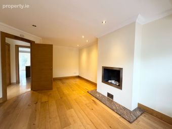 27 Gainsborough Green, Malahide, Co. Dublin - Image 4