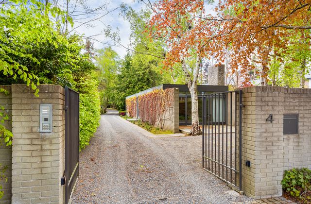 Gate Lodge 4 Golf Lane, Foxrock, Foxrock, Dublin 18 - Click to view photos