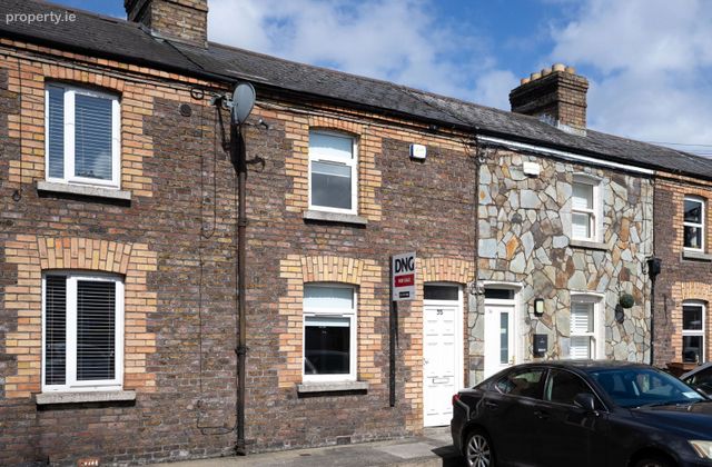 35 Emerald Square, The Coombe, Dublin 8, The Coombe, Dublin 8 - Click to view photos