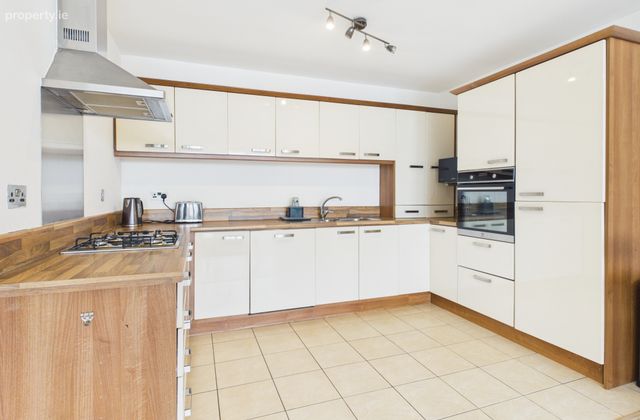 104 Jolly Mariner, Athlone, Co. Westmeath, Athlone, Co. Westmeath - Click to view photos