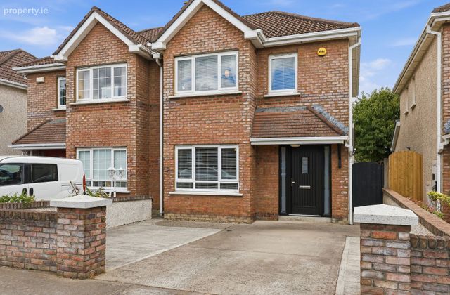 16 Brides Glen Park, Swords, Swords, Co. Dublin - Click to view photos