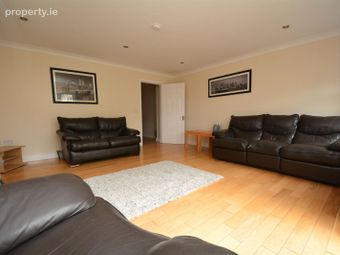 14 The Grove, Martello Village, Drogheda, Co. Louth - Image 5