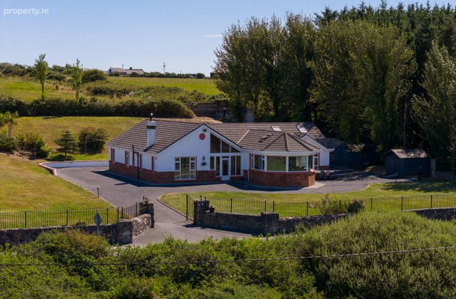 Saleens, Corbally More, Dunmore East, Co. Waterford - Click to view photos