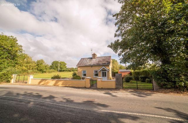 Dromdeer, Doneraile, Killavullen, Co. Cork - Click to view photos