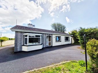 Hillview House, Curraghmore, Saltmills, Ballycullane, Co. Wexford