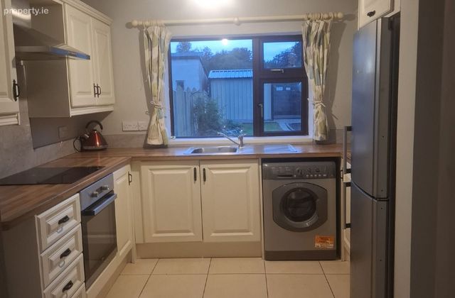 Town Center, Macroom, Co. Cork, Teerelton, Co. Cork - Click to view photos