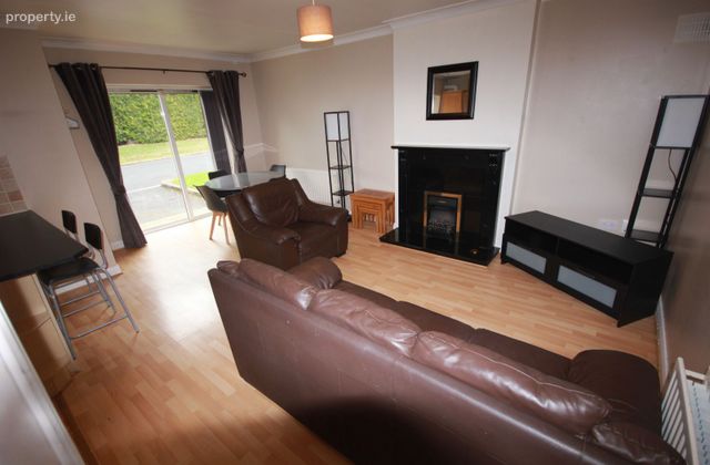 Parklands Court, Dublin 24, Firhouse, Dublin 24 - Click to view photos