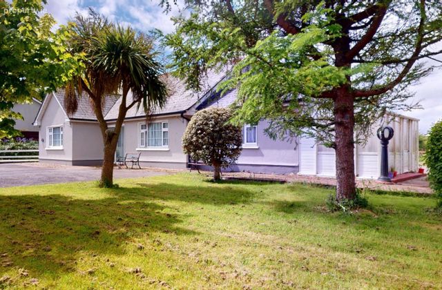 Coolroe Lodge, Dunbrody, Campile, Co. Wexford, Campile, Co. Wexford - Click to view photos