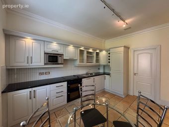 Apartment 9, Malton, 31/33 Merrion Road, Ballsbridge, Dublin 4 - Image 4