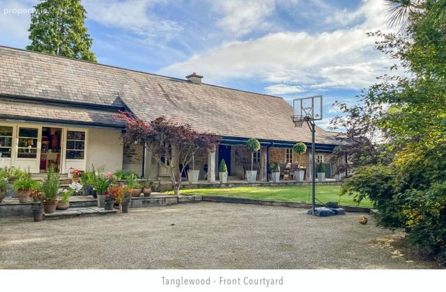 Tanglewood, Ballard Lower, Barnadarrig, Co. Wicklow - Click to view photos