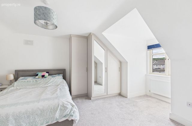 17 Farm Green, Manor Farm, Lehenaghmore, Co. Cork - Click to view photos