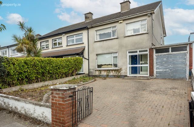 98 Carrickhill Rise, Portmarnock, Co. Dublin - Click to view photos