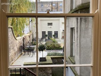 8 Herbert Street, Dublin 2, Dublin 2 - Image 4