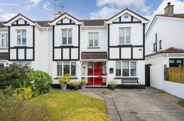 32 Castlelands, Balrothery, Co. Dublin, Balrothery, Co. Dublin - Click to view photos