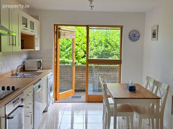 95 Hunters Hill, Hunters Wood, Ballycullen, Dublin 24 - Image 5