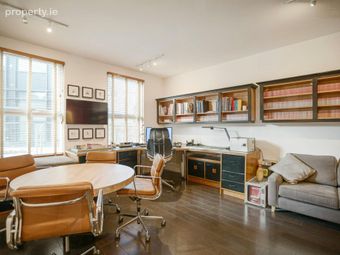 10 Clanwilliam Terrace, Grand Canal Quay, Dublin 2, Dublin 2 - Image 2