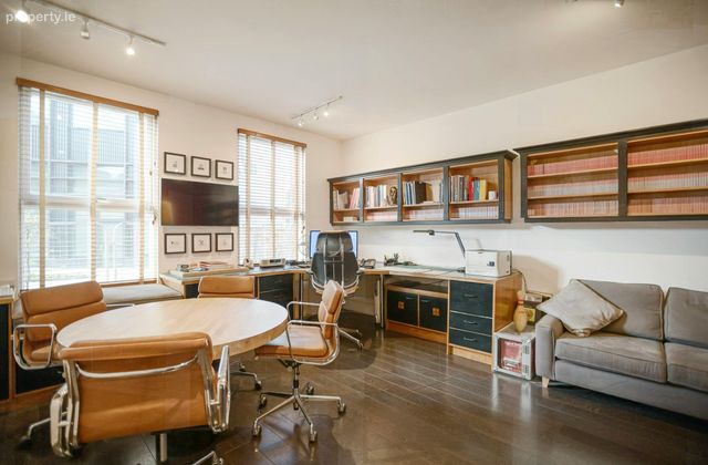 10 Clanwilliam Terrace, Grand Canal Quay, Dublin 2, Dublin 2 - Click to view photos
