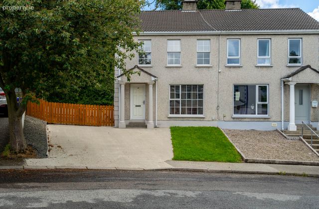 43 Elmwood Downs, Letterkenny, Co. Donegal, Letterkenny, Co. Donegal - Click to view photos