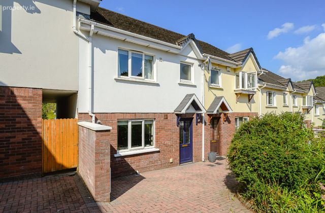 12 Silverbirch, Monastery Road , Rochestown, Cork City Suburbs, Co. Cork - Click to view photos