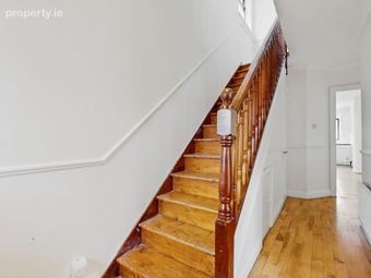 21 Bushfield Grove, Kingswood, Dublin 22 - Image 2