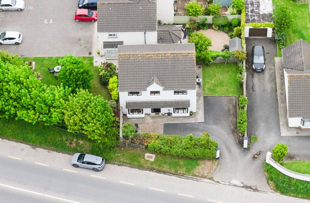 8 The Coachyard, Balrothery, Co. Dublin, Balrothery, Co. Dublin - Click to view photos