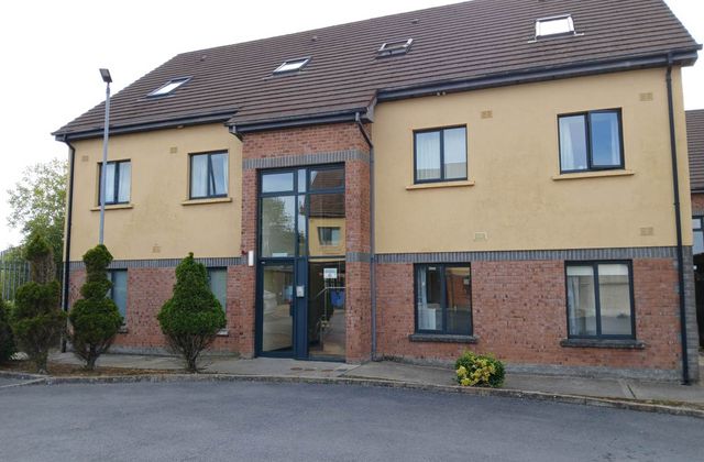 39 Wellmount Student Village, Dublin Road, Athlone, Co. Westmeath, Athlone, Co. Westmeath - Click to view photos