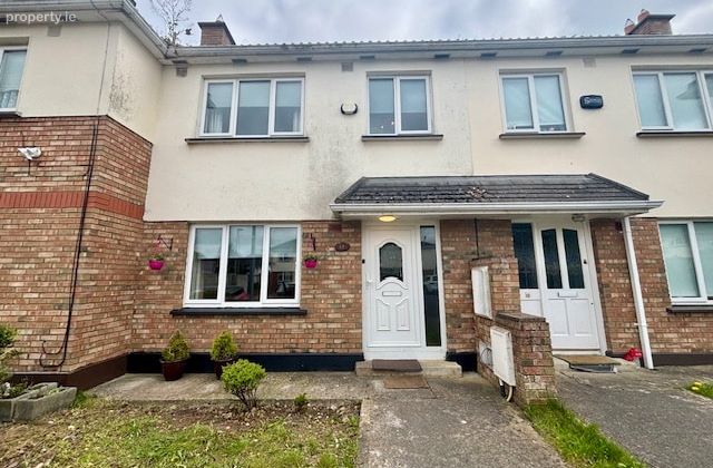 Liffey Vale, Lucan, Co. Dublin, Lucan, Co. Dublin - Click to view photos