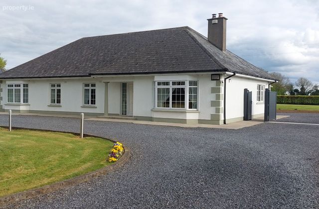 Great Oak View, Baconstown, Summerhill, Enfield, Co. Meath - Click to view photos