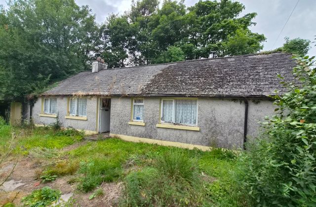 Mullinhassig, Coachford, Co. Cork - Click to view photos