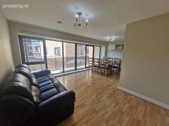 Apartment 14, Core B, Rosse Court Heights, Rosse Court Rise, Lucan, Co. Dublin - Image 2