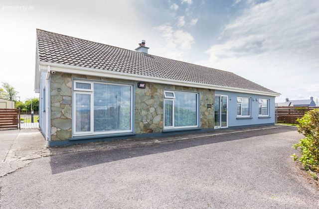 Ferndale, Ballymore, Cobh, Co. Cork - Click to view photos
