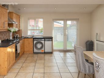 48 Greenfort Avenue, Clondalkin, Dublin 22 - Image 5