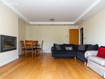 Apartment 7, Newpark, Newtownpark Avenue, Foxrock, Dublin 18 - Image 2