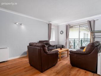 32b The Crescent, Swords, Co. Dublin, Swords, Co. Dublin - Image 3