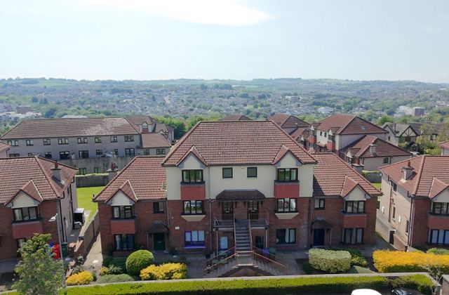9 Welwyn Road, Maryborough Woods, Douglas, Co. Cork - Click to view photos